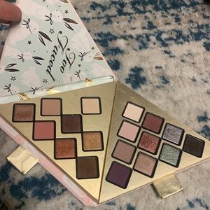 special edition christmas palettes